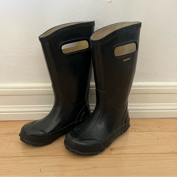 Bogs Other - Bogs Rubber Rain Boots in black